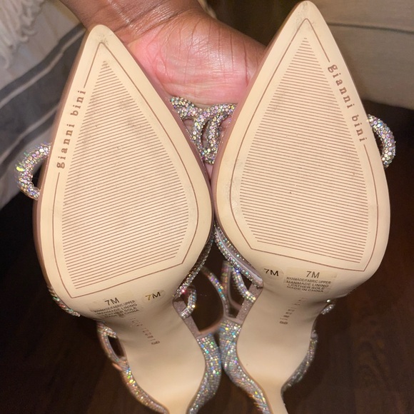 Ezlynn Clear Rhinestone Embellished Bow Pointed Toe Pumps- Rose Gold - Picture 7 of 8